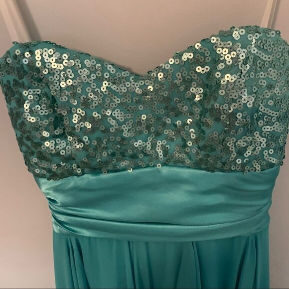 Windsor High Low Dress - Picture 4 of 6